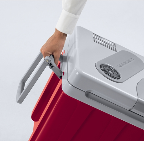 � ������������� ������������ Mobicool W40 ������������� �� ������ ����������� ���� ��� ������, �� ����� �������� � �������������� ����� ��� ���������